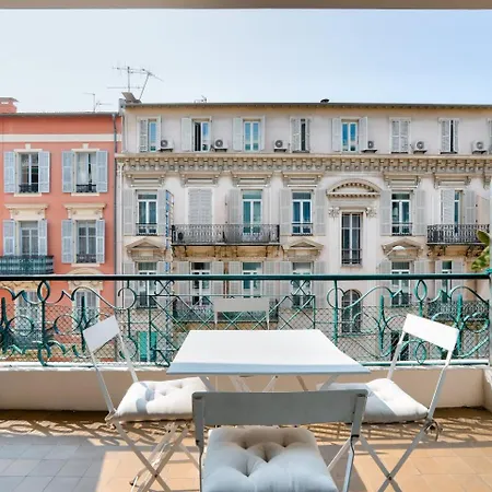 Guestready - Cosy With Terrace In Carre D'or Апартаменты