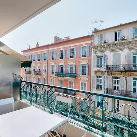 Guestready - Cosy With Terrace In Carre D'or Апартаменты